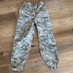 US Military Authentic Camouflage Cargo Pants